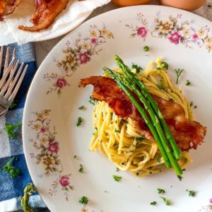 Herby Carbonara with Bacon and Asparagus