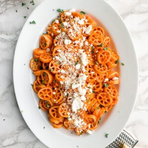creamy red pepper pasta with goat cheese