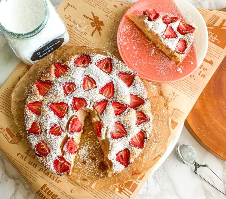 fresh strawberry Greek yogurt cake