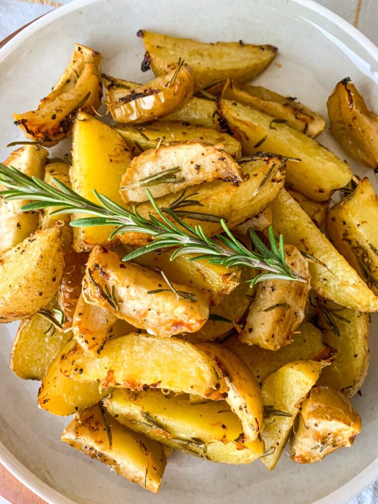 Rosemary roast potatoes top view